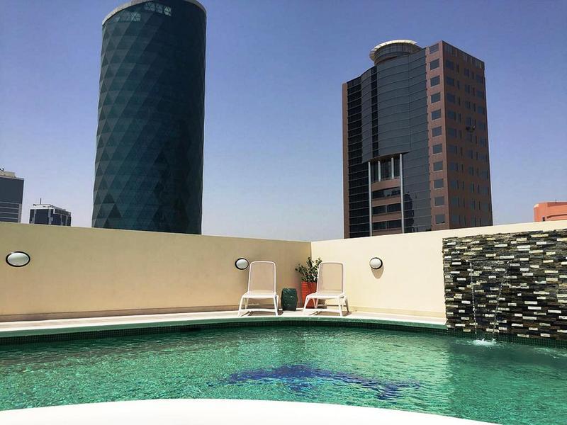 Seef Avenue Suites Манама Екстериор снимка
